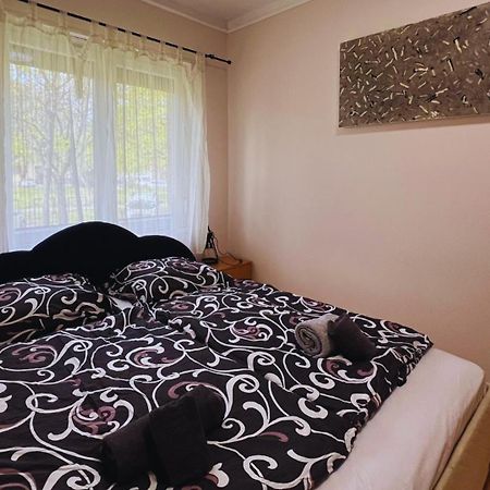 Family Friendly Apartman Budapesta Exterior foto